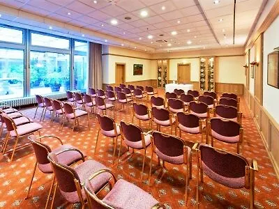 Steglitz International 4*