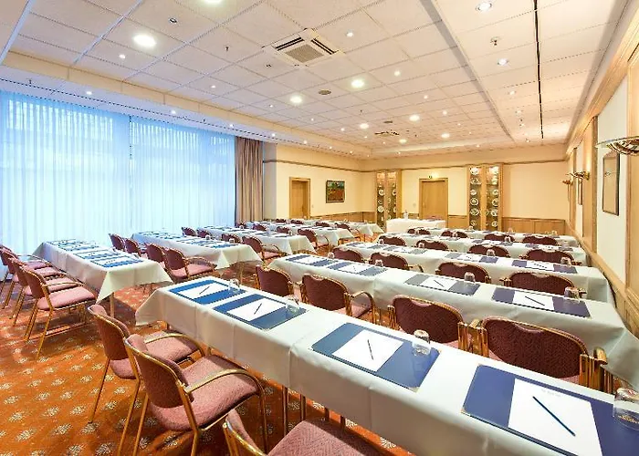 Steglitz International 호텔 4*