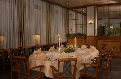 Steglitz International 호텔 4*