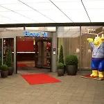 Steglitz International 4*