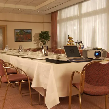 Steglitz International 4* Berlín