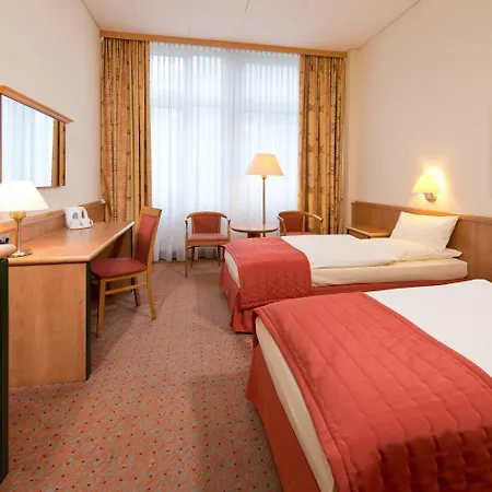 Steglitz International 4*
