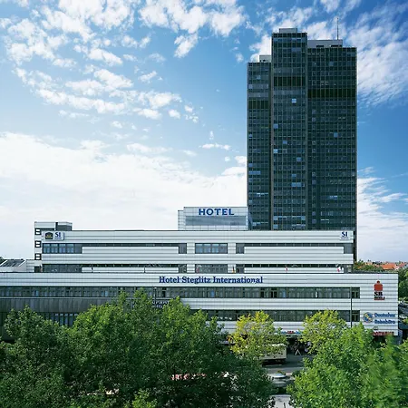 Steglitz International 4*