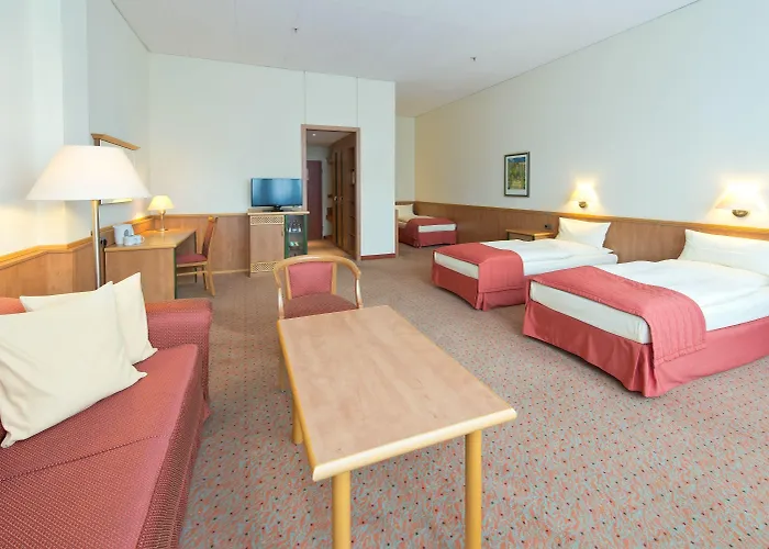 Steglitz International Hotel 4*