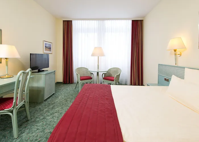 Steglitz International 4*