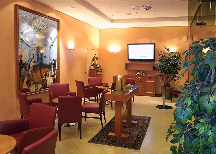 Steglitz International 4*