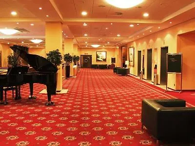 Steglitz International 4*